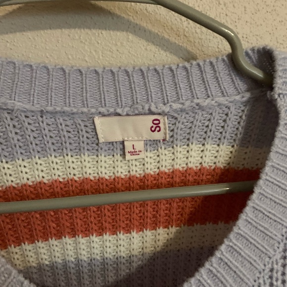 Sweater - Picture 2 of 2